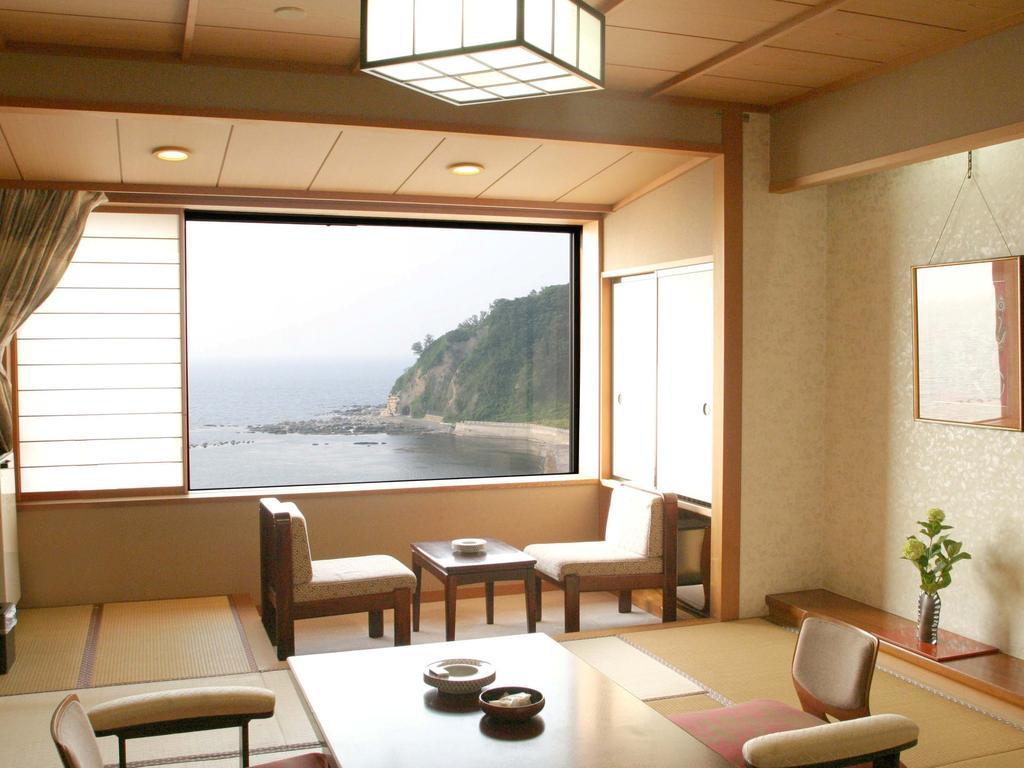 Wajima Onsen Yashio Hotel Værelse billede